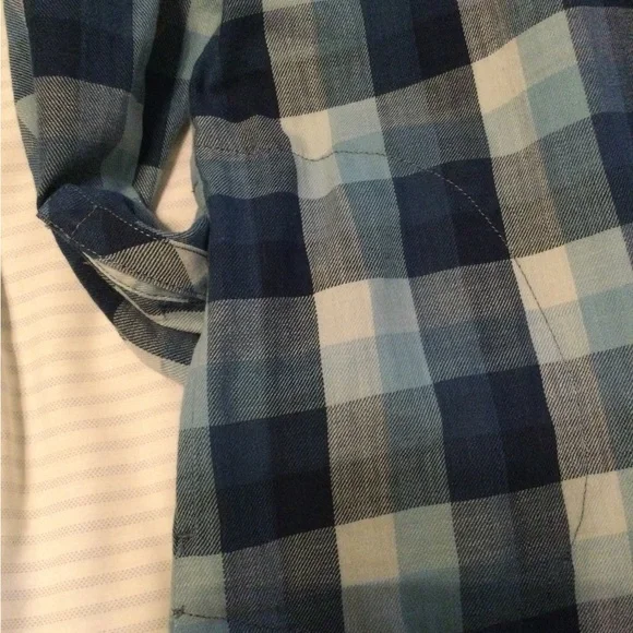 NWT J Jill Blue Plaid Button-Up Shirt with Pockets, size XL - Picture 3 of 9